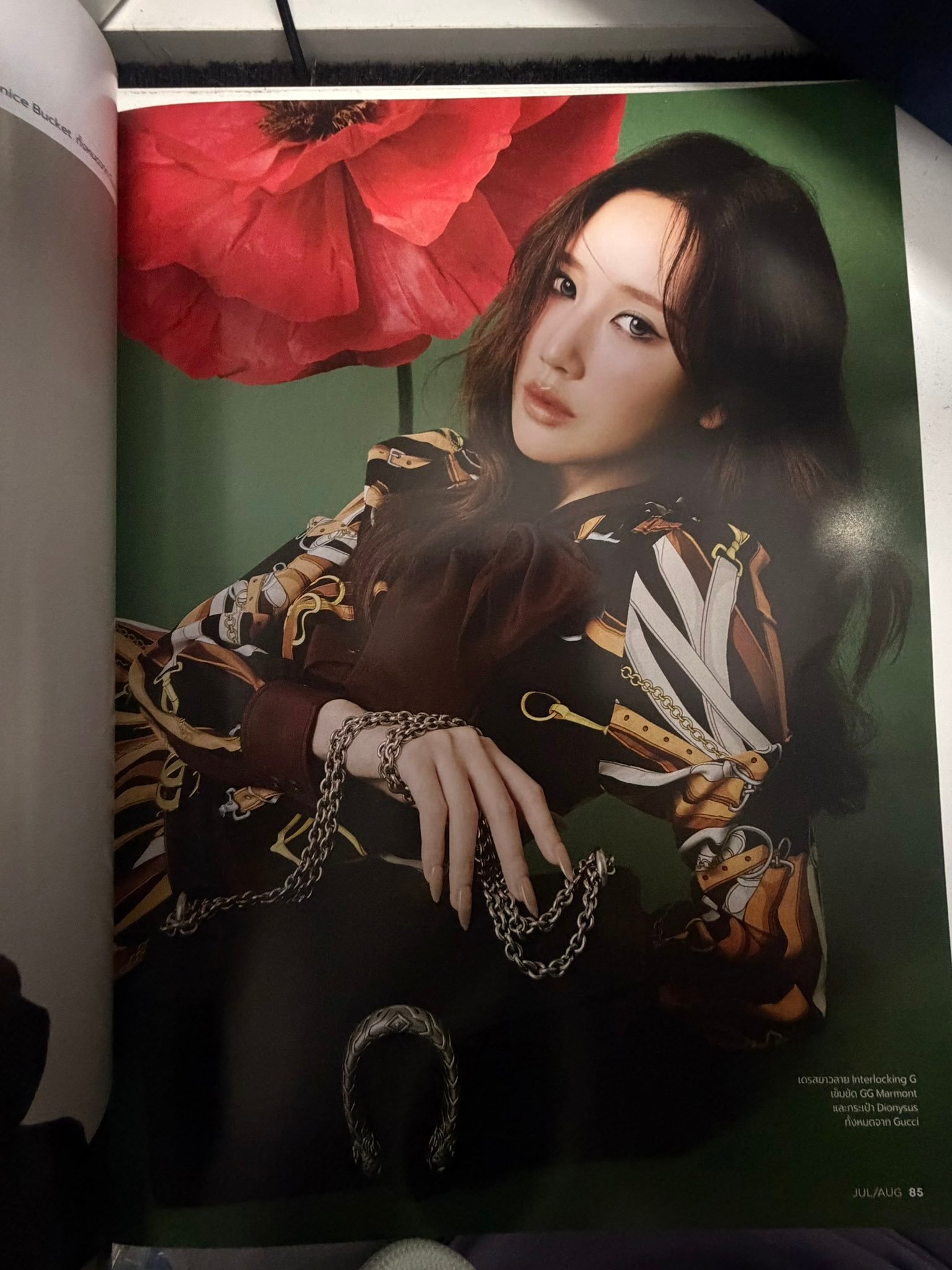 小椰🥥在《PRAEW》杂志 2026年7月刊里的 Gucci 时尚大片😊😊