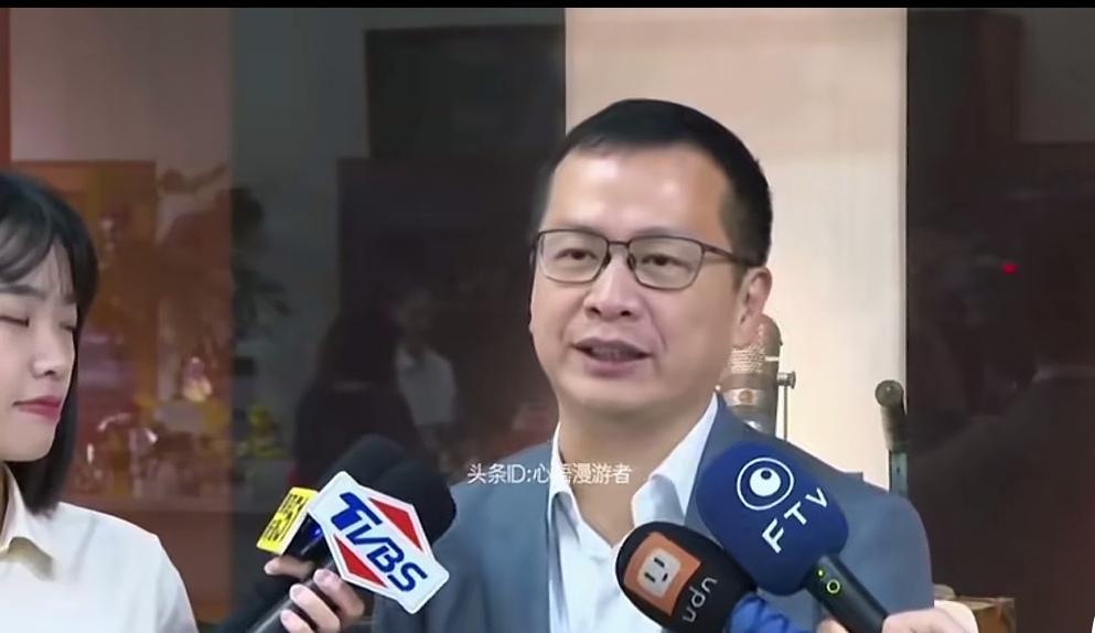 台湾这次竞选国民党主席一职，候选人有六位，其中，罗智强是最年轻的一位，也是马英九