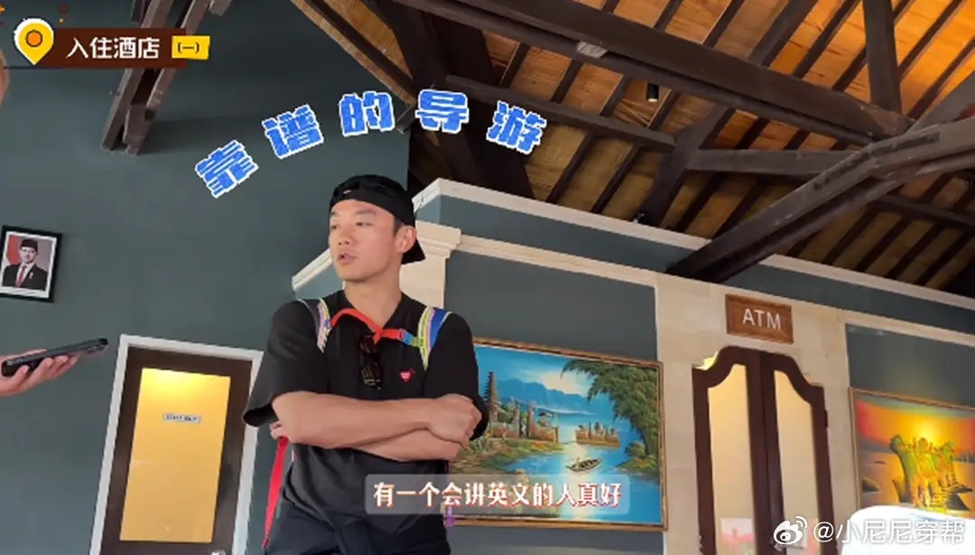 苗苗终于晒三胎，母女四个坐一张椅子，小女儿露脸颜值比哥姐还高！ 