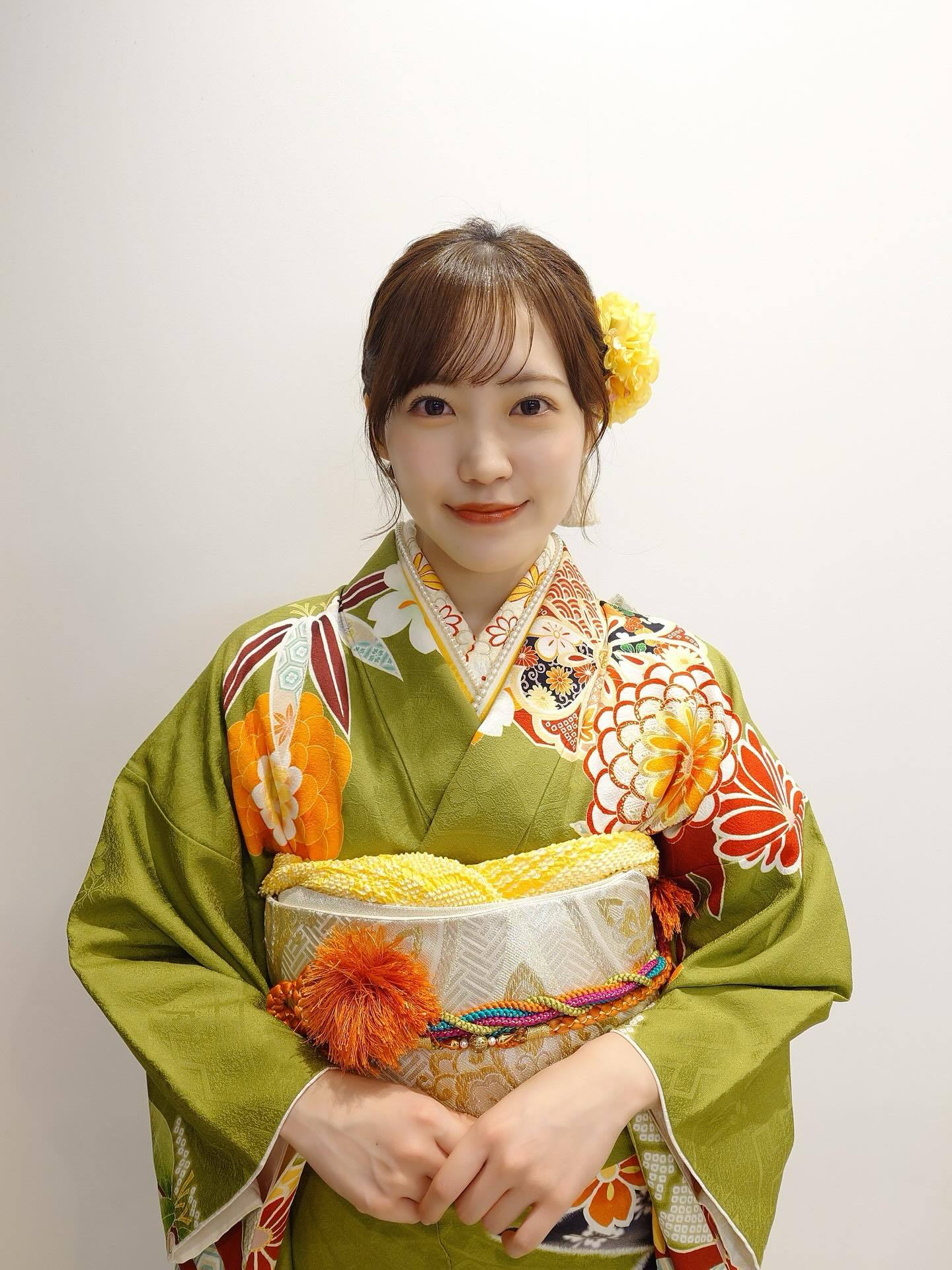 松田里奈「明けましておめでとうございます🎍インスタ開設しました！まったり投稿に