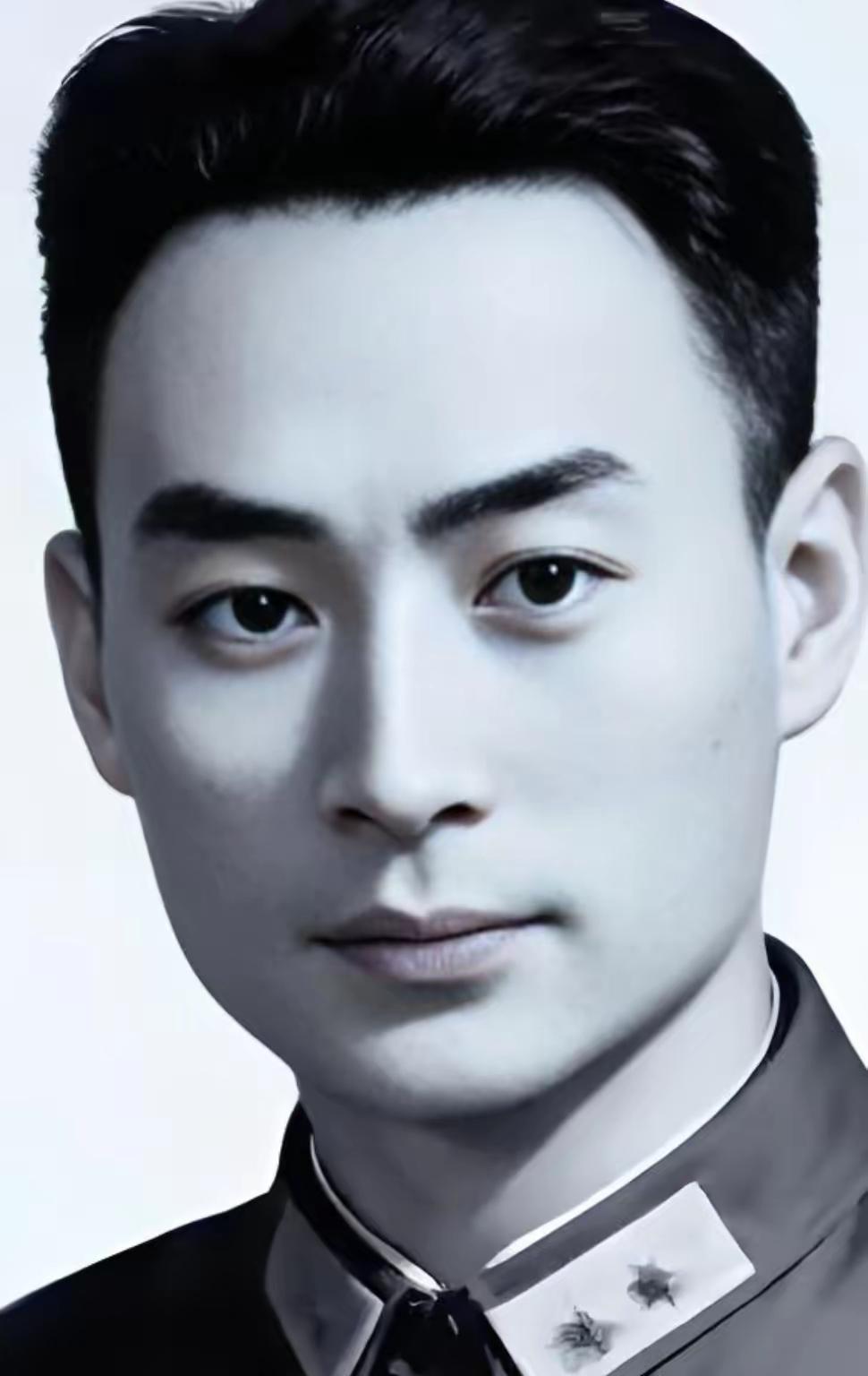 新华社发文证实：烈士聂曦家中仅有兄弟二人。作为兄长，聂曦本名“聂能辉”，“聂曦”