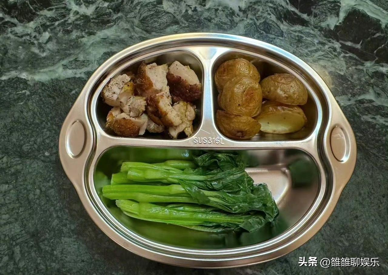 孙俪高调发文：身体好像真的会变干净。

9月12日晚上，孙俪在社交平台发布了一条