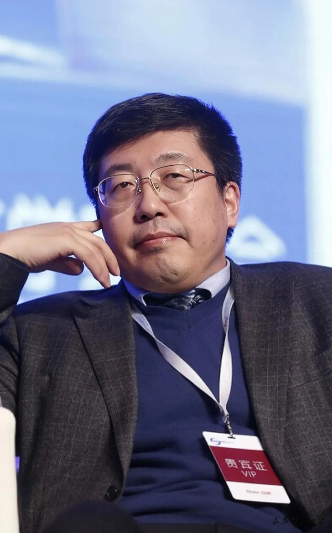 一次演讲中，地产专家董籓说:很多人等着房子跌成“白菜价”，认为房价高，买不起，这
