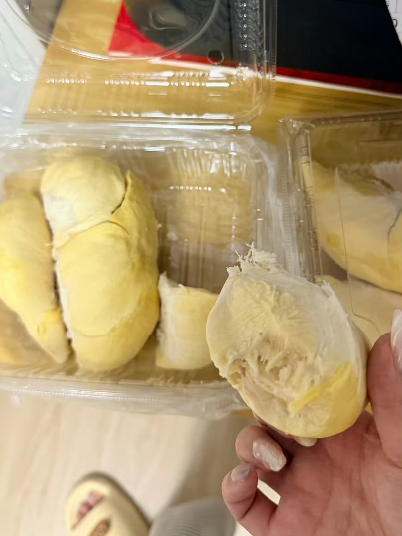 今天榴莲自由哈 