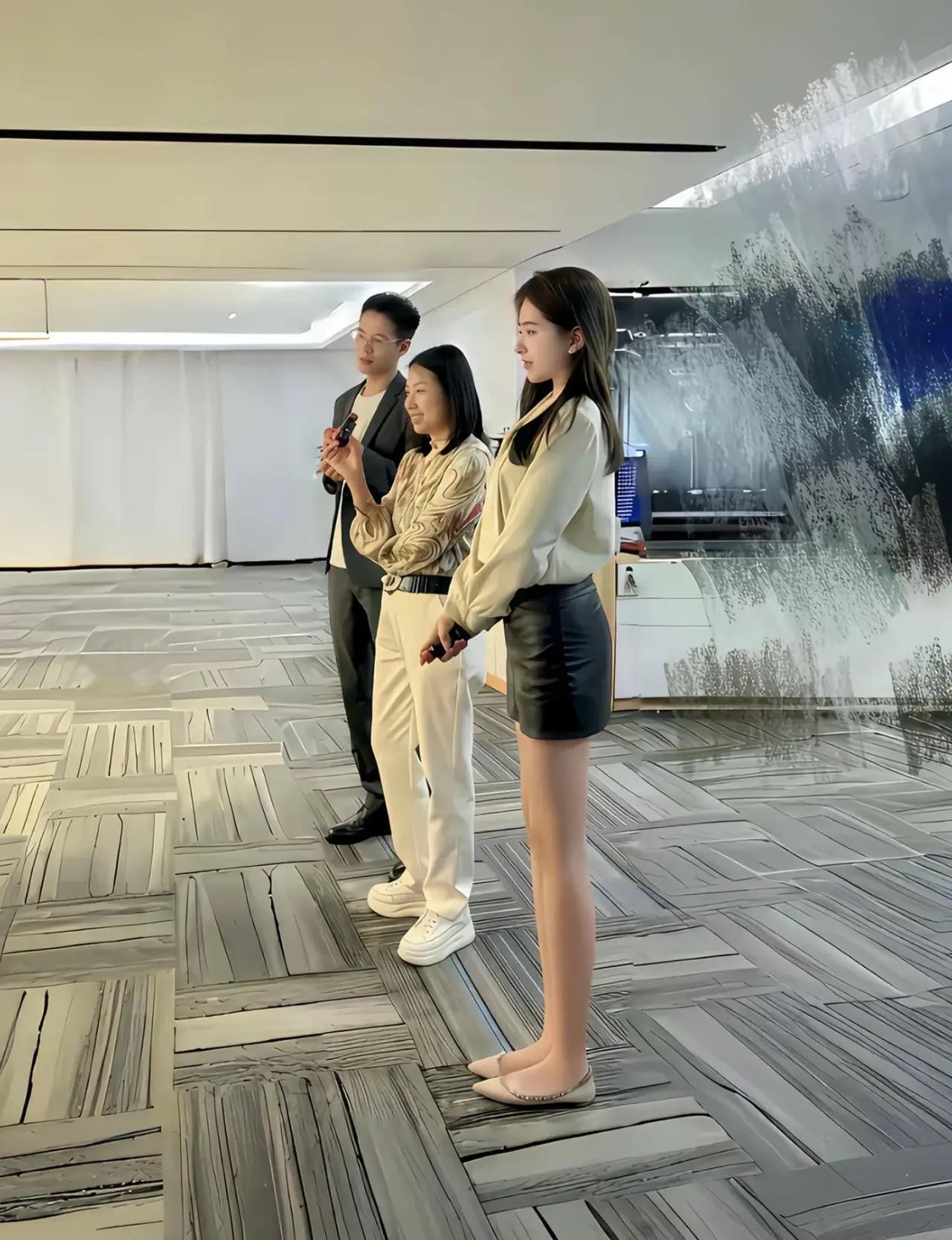 如果这位女士来我公司上班的话，我愿意出3000一个月工资