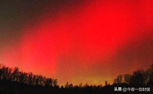 解放前，我母亲的大舅学习很好。
但是，家里并不富裕，后来母亲的外公收养了一家逃荒