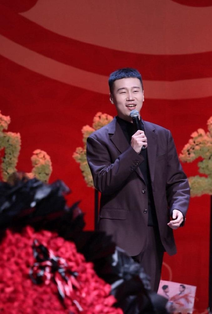 杨九郎和王一珩竟然有共同爱好杨九郎王一珩合体直播 直播预热新鲜出炉，杨九郎王一珩