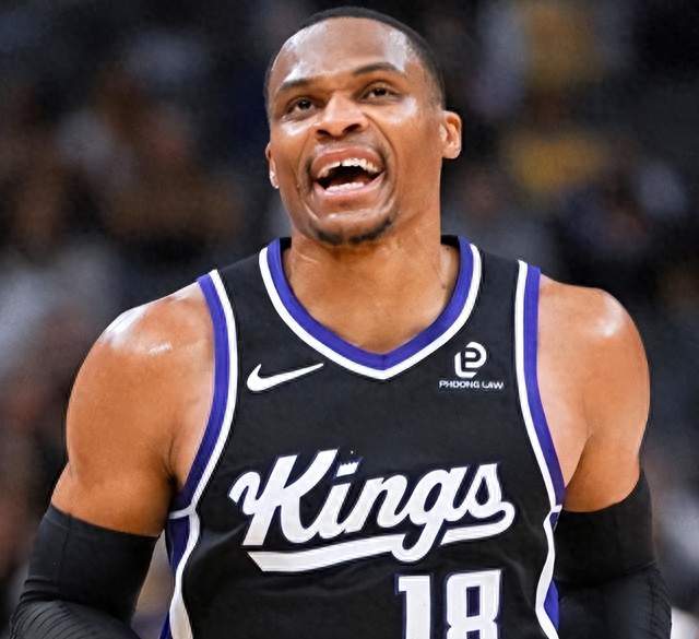 退役21天轰动全网，威少携50亿重构新联赛，亲手砸碎NBA旧规则！