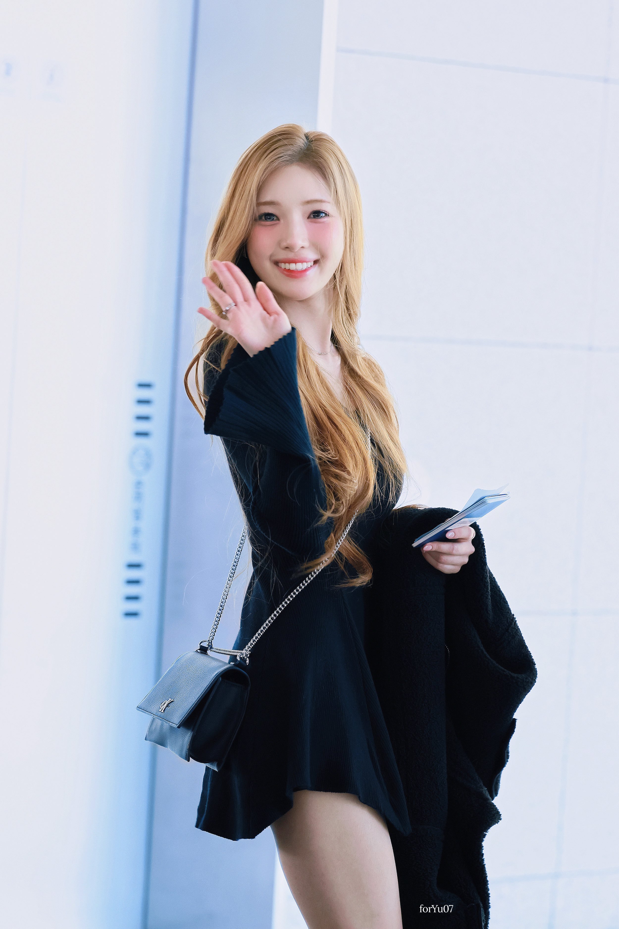 柳河岚为什么不是我姐姐.//YPreviewJ_0612 