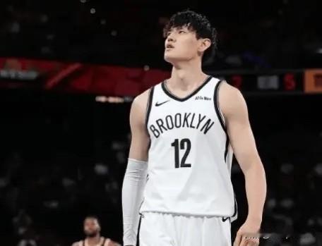 NBA季前赛，篮网111-109战胜太阳。

中国球员曾凡博在本场比赛未登场。