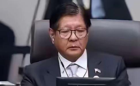 难怪菲律宾这么急着找中国谈，原来是国家油箱快空了，菲律宾因为没油，直接宣布全国进