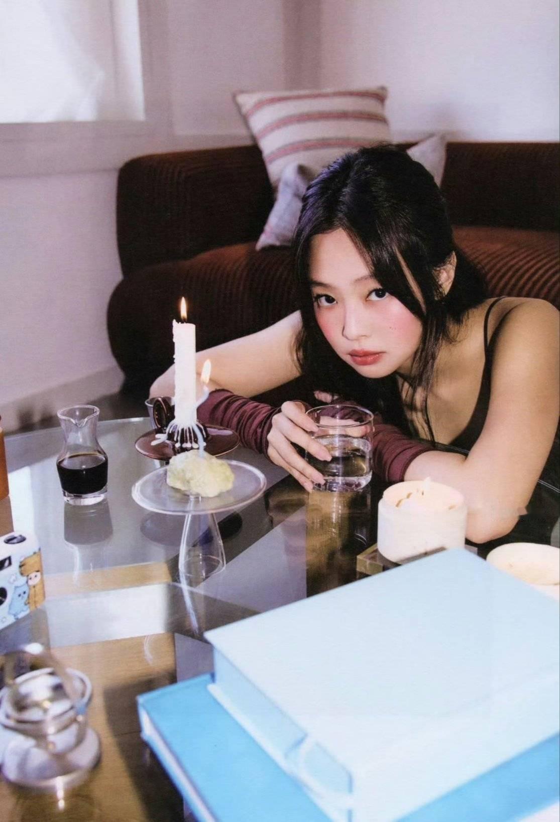 Jennie顺拐舞我姐姐好萌，期待音乐节