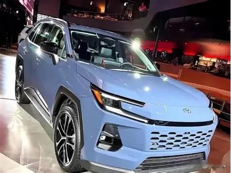 最受关注的智能化短板这次被重点补齐，车机核心换上了高通骁龙8155芯片，并配备了