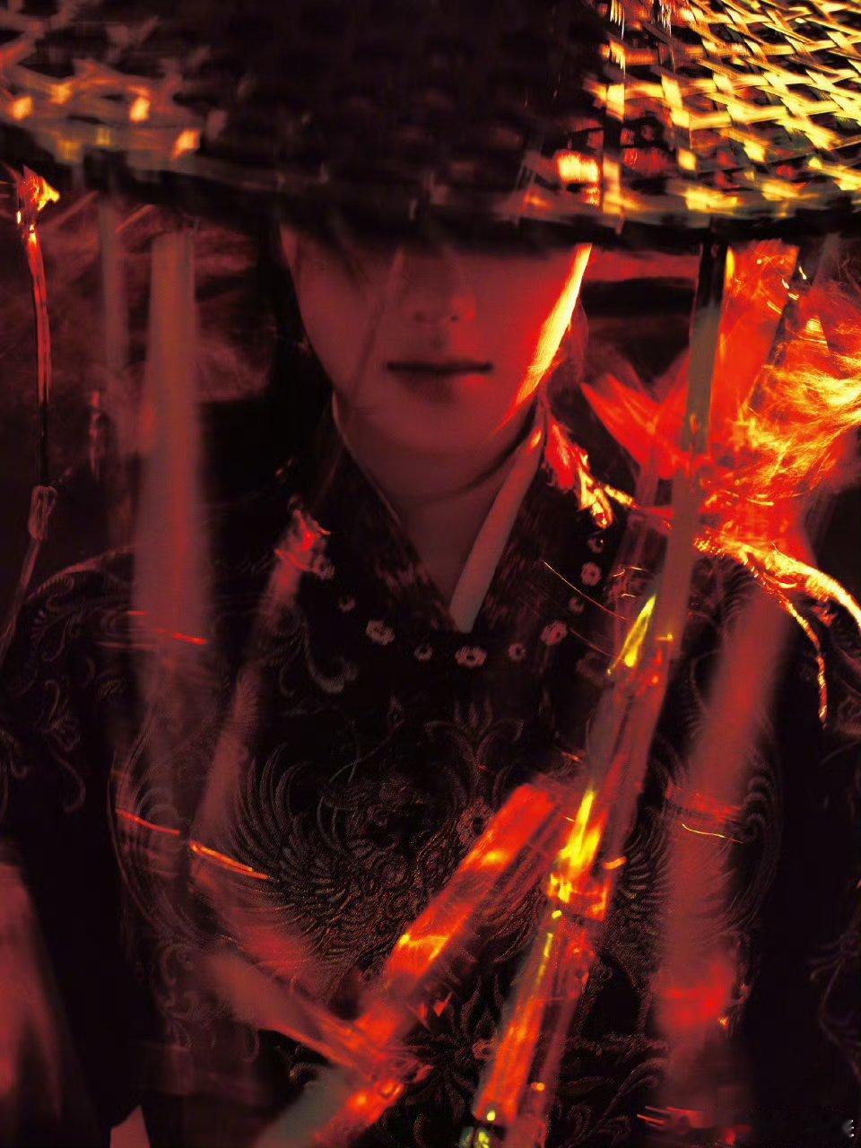 白鹿是一个形容词白鹿的可塑性真的绝了！从明媚恣意的县主到氛围感拉满的鬼新娘，角色