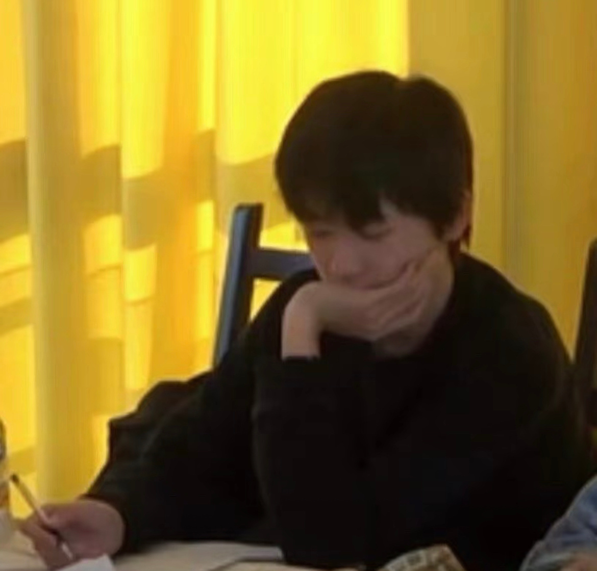 有个人快要生日了 