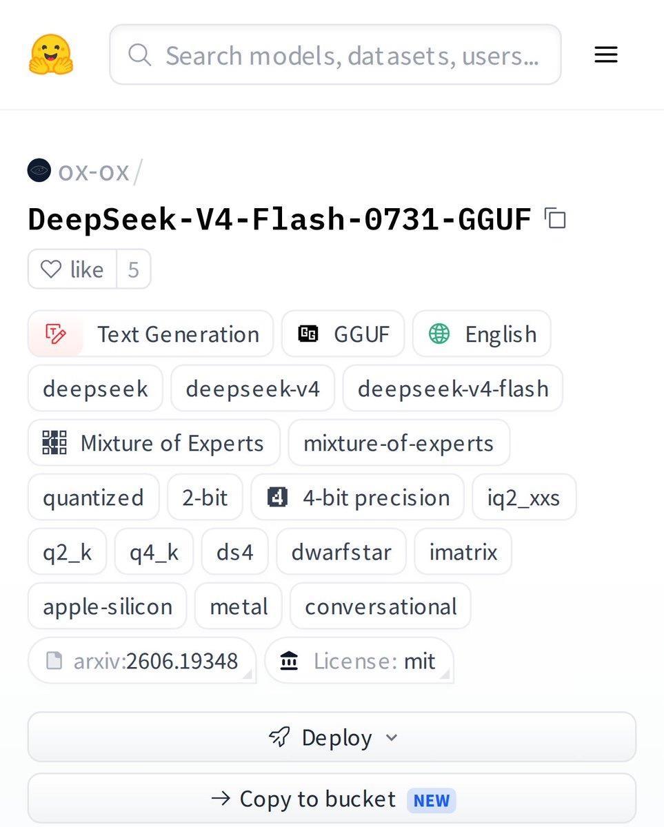 【DeepSeek V4 Flash：让300B大模型“挤”进个人电脑的极限游戏