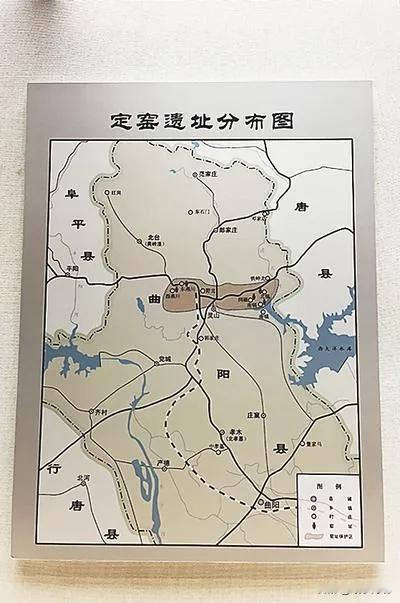 2009 年，保定曲阳灵山镇北镇村一个古老的定窑窑炉被挖掘出来，发掘之后，人们才