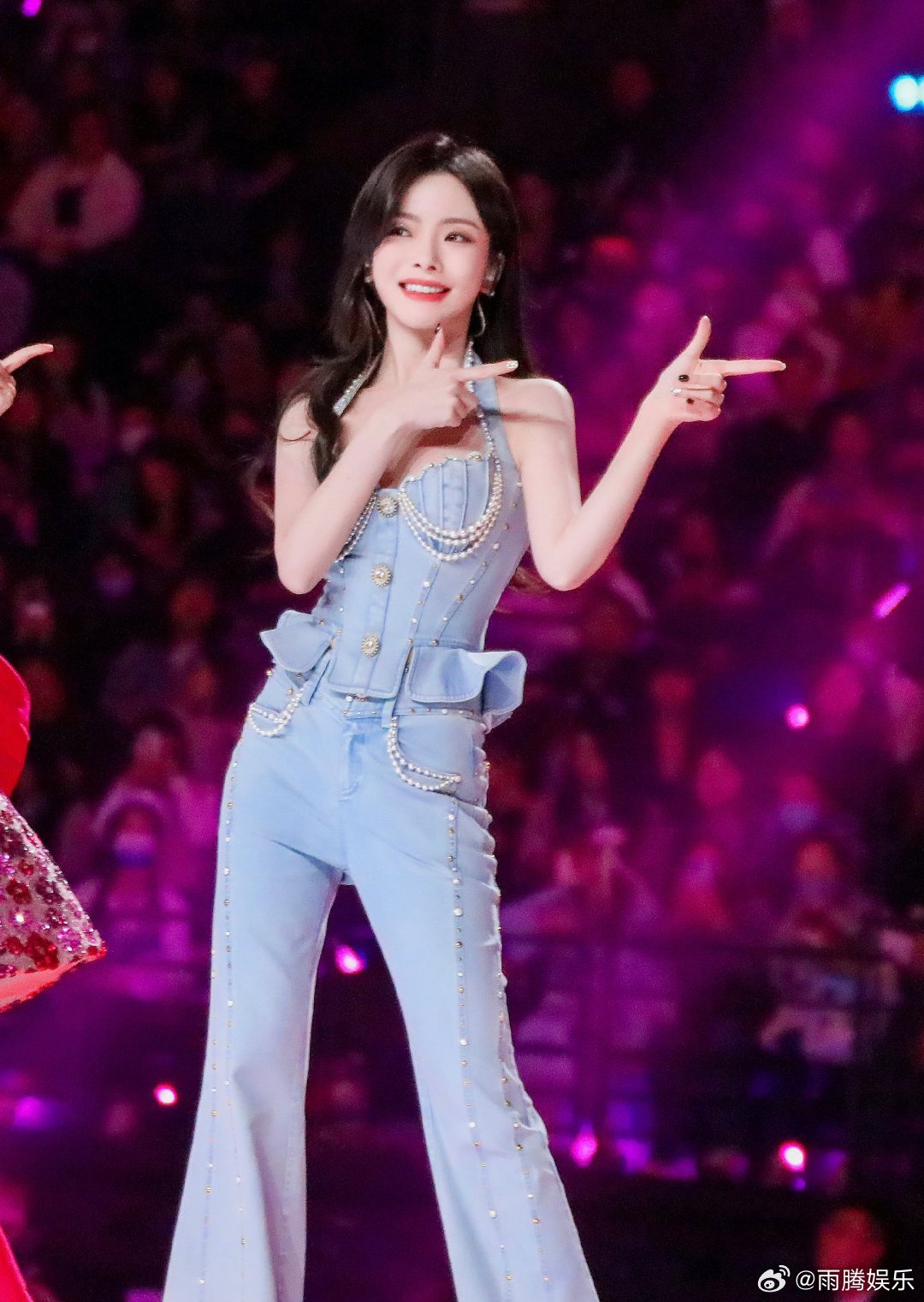 #硬糖少女303##陈卓璇# 今日份糖妹新鲜物料陈卓璇腾讯视频星光大赏工作室更新