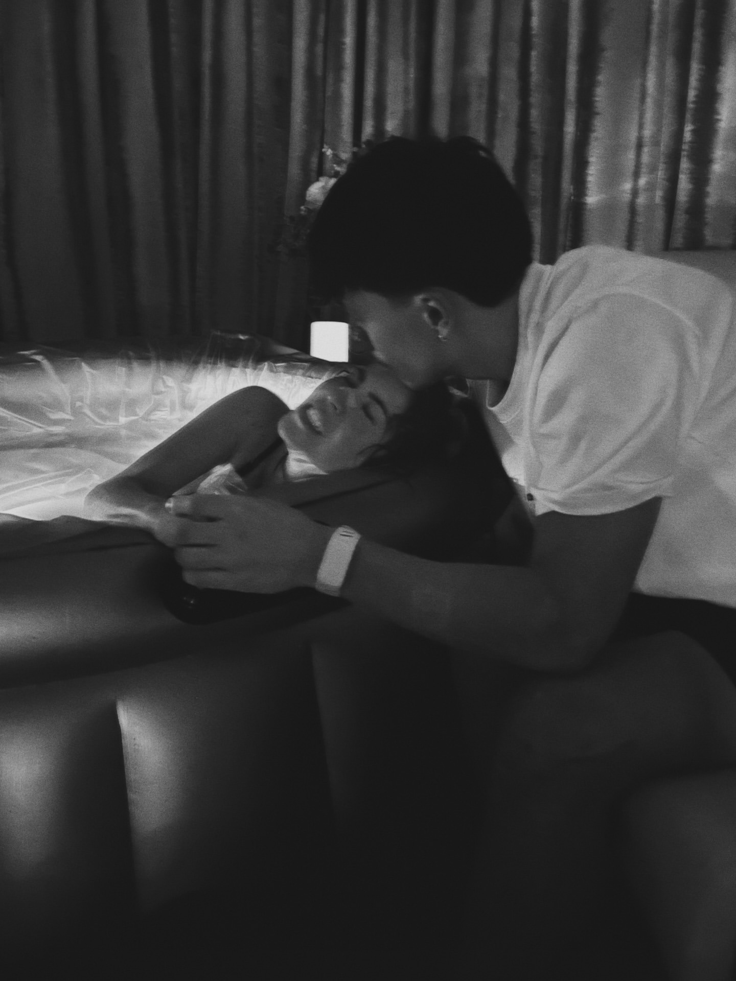 利马妻子Muri更新长文｜昨天，是我生命中最具变革意义的事件——**分娩**——