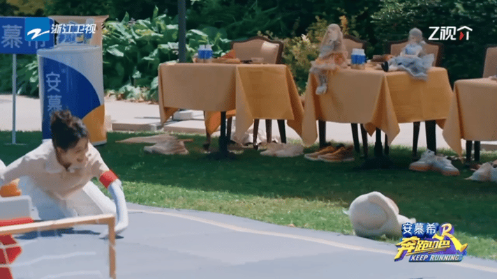 #张真源灵活后滚翻#你别说弟弟是有点技能在身上的，尤其是看到此次的操作给我们，大