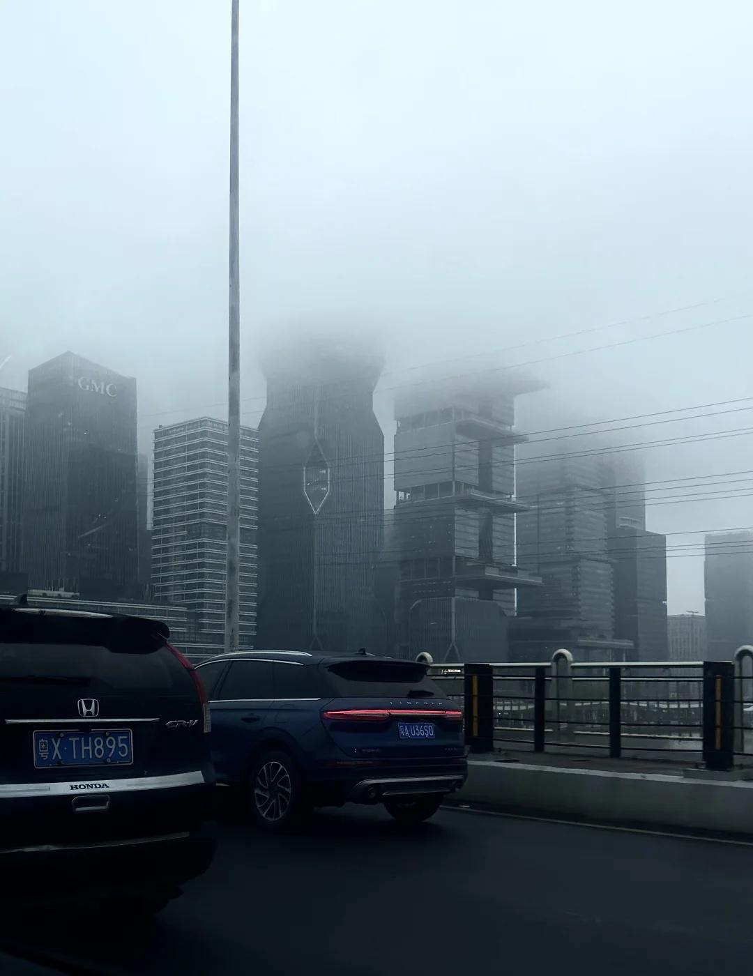 广州2077
最近广州的天气
赛博朋克 未来