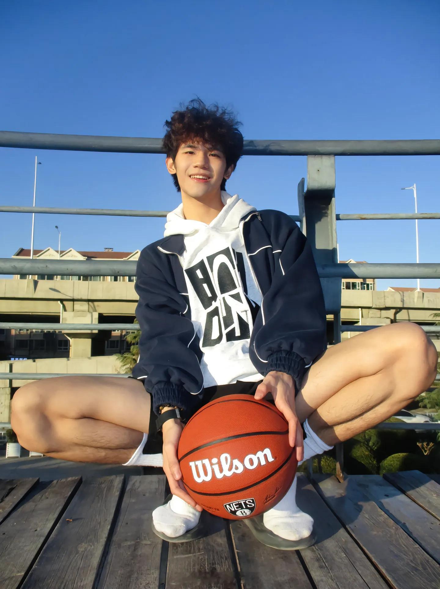 女朋友点了推荐，殊不知正是我喜欢的类型[doge][doge][doge] 