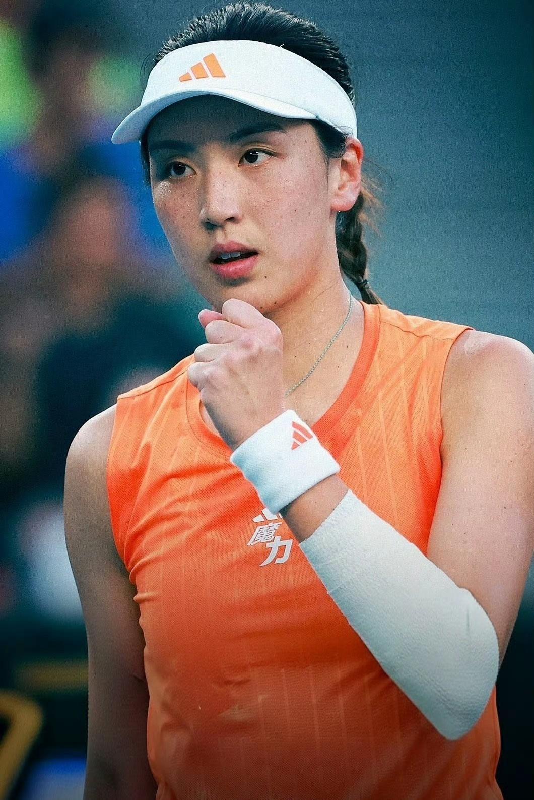 王欣瑜退出查尔斯顿WTA500。下一站：4月12日开始的鲁昂WTA250资格赛。