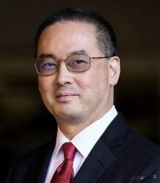 华为“韬定律”获美国顶尖芯片学者肯定，再次打脸国内质疑声！
华为发布“韬定律”，