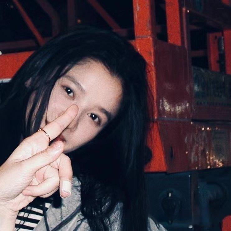 张婧仪[超话]  越长越美 ​​​