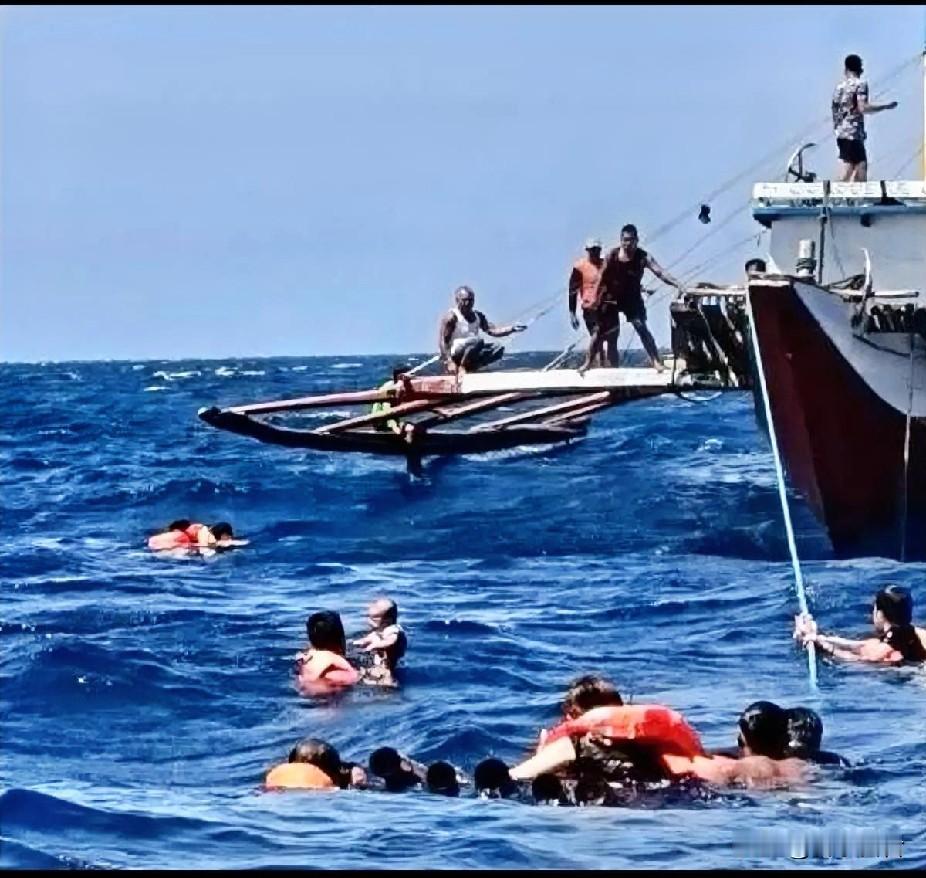 菲律宾南部失联船只已沉没，现7人遇难。

菲律宾南部海域，受热带海洋性季风影响和