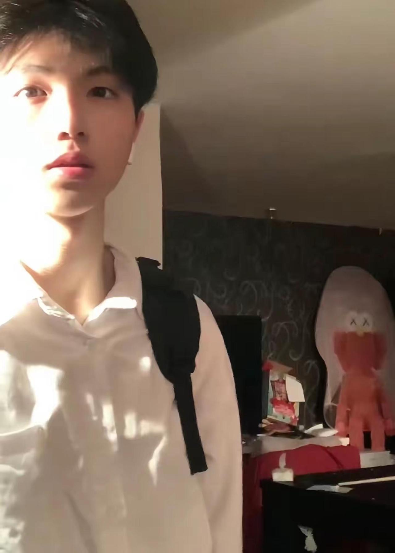 baby我会出现在大屏幕