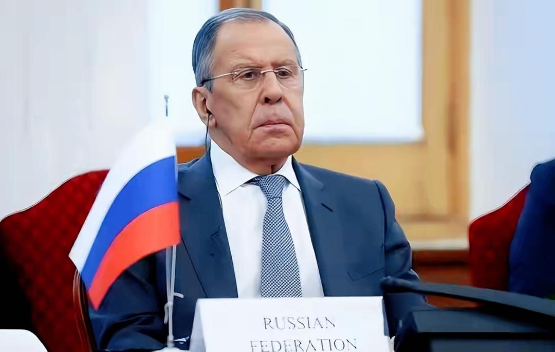 全球政坛炸锅！拉夫罗夫突然甩出