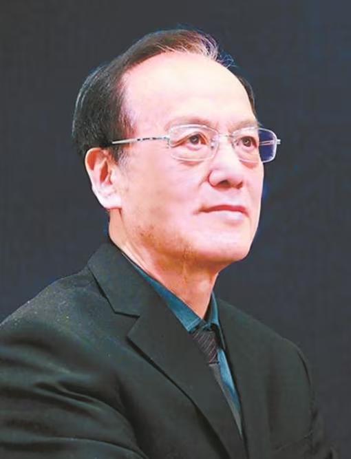 王泽山（1935年9月-），出生于吉林省吉林市，本科毕业于中国人民解放军军事工程