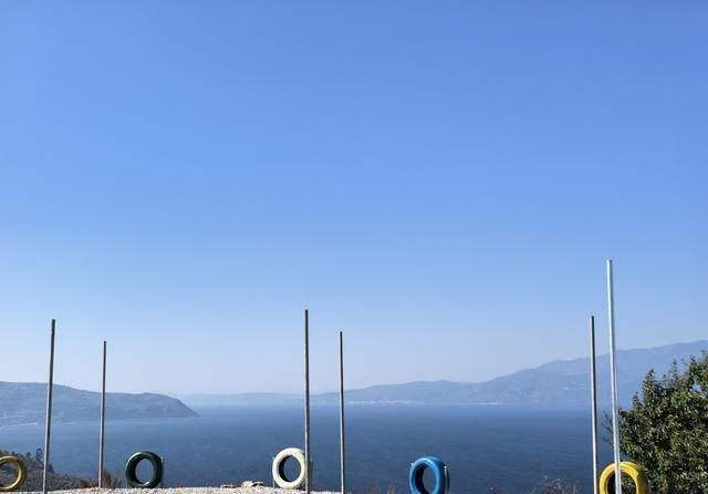 美国说要谈判的时候，正是伊朗进攻的机会。因为现在谈判的背景并不符合各方利益，美国