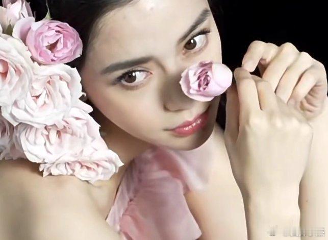 angelababy  ｜ 杨颖  Angelababy版人比花更娇🌸 