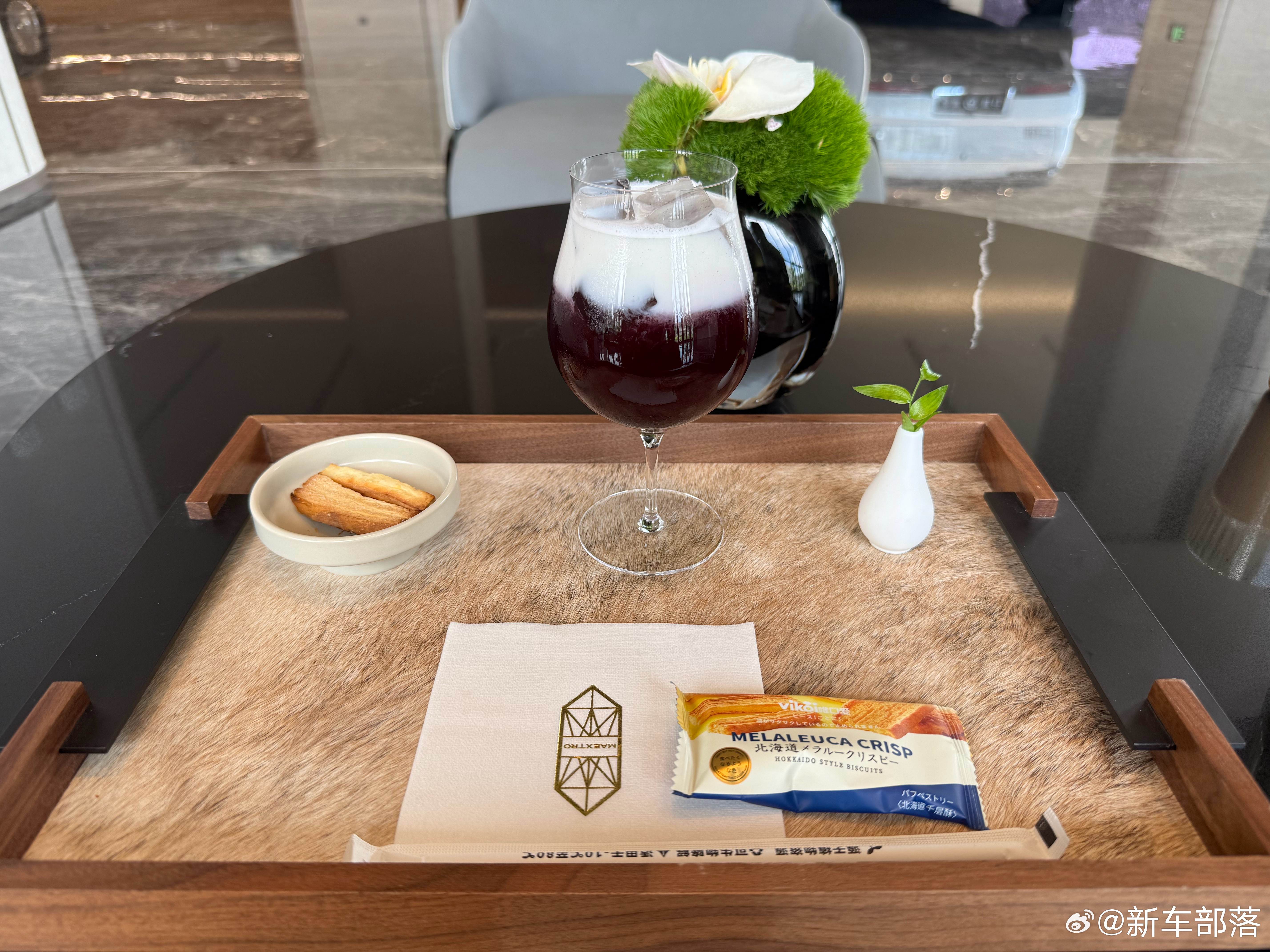 打卡尊界超级工厂店，点了一杯特调云镜银紫，这个仪式感拉满 合肥·MAEXTRO尊