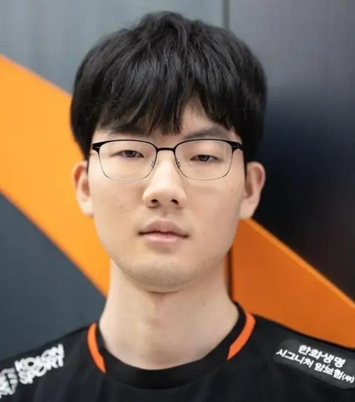 S14等你，Viper！HLE 3-0 横扫KDF，晋级LCK季后赛四强，将拥有