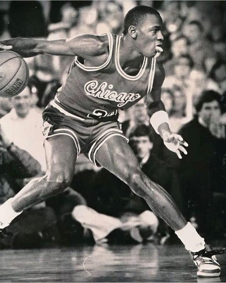 MJ