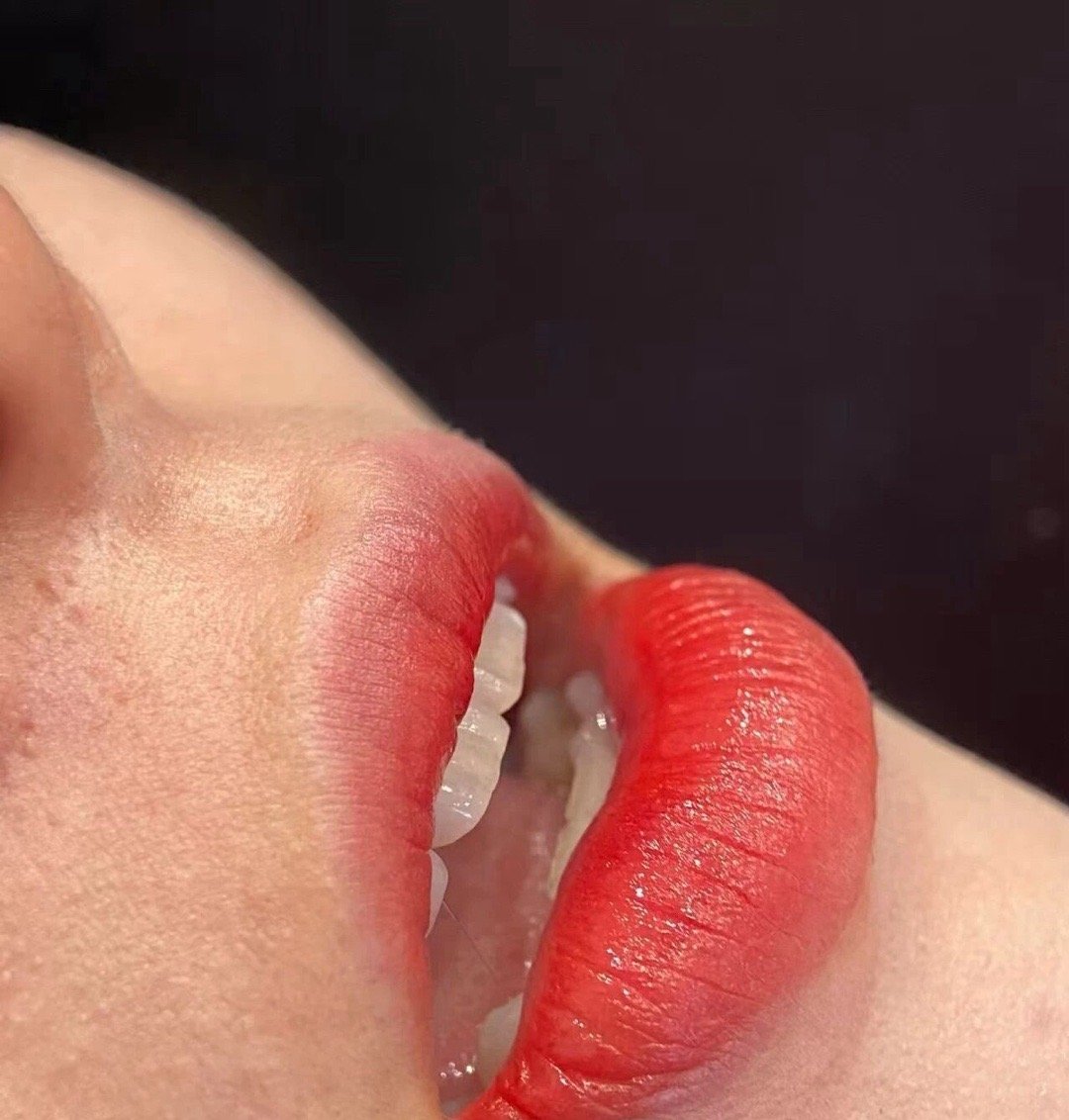 苦难不会没完没了，当然幸运也不会永远持续。得意时不忘形，失意时不消沉，这比什么都