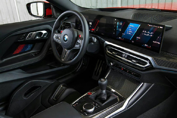 2023 BMW M2    3.0升直6双涡轮引擎输出460马力、550牛·米