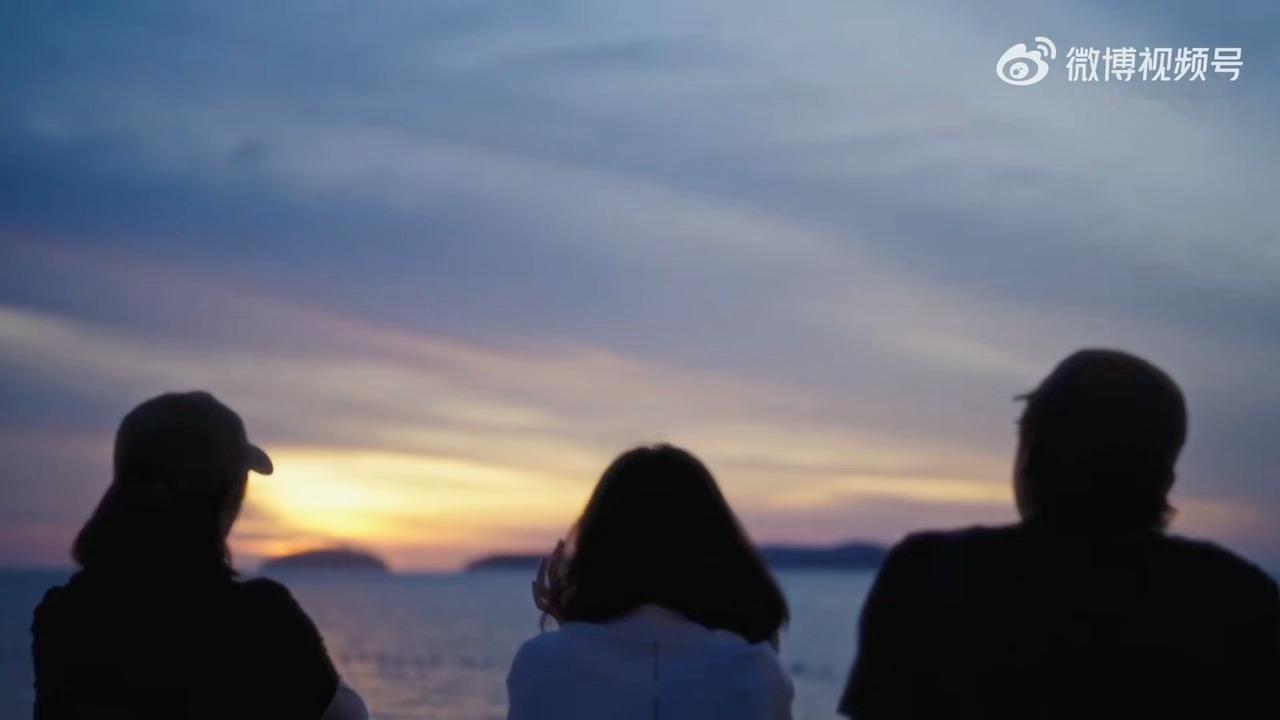 原来旅行综艺可以这么有电影感环游世界的综艺来了 《他们仨环游世界》第二季再度出发