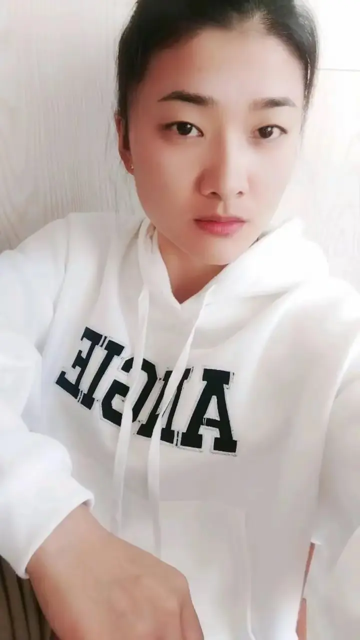 人生旅途，岔路很多，一不小心就会走冤枉路。愿我们都能在赶路时偶尔停下...