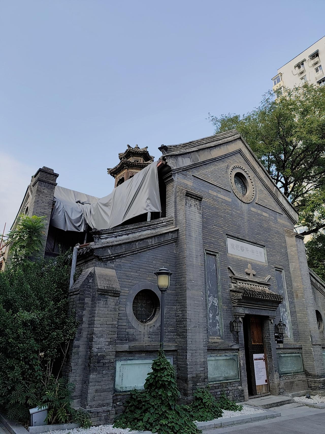 #秋日风景打卡#老舍曾经说过，北平的秋天是最美的。已过中秋，北京的秋意渐浓，在秋