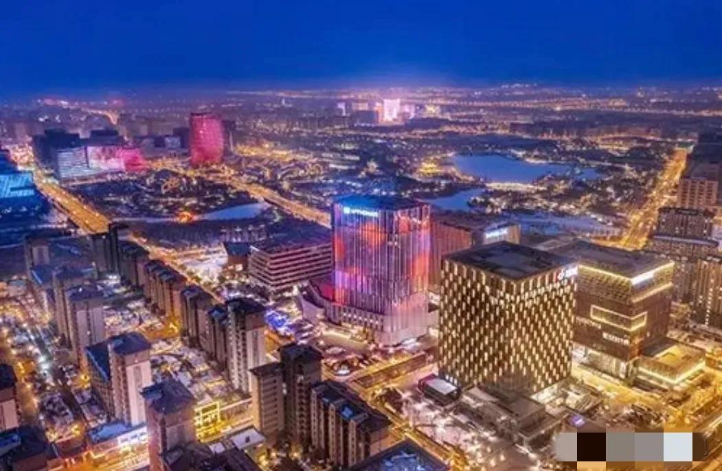 9年前，我国豪掷5100亿，打造了一个面积相当于三个纽约市的新城，那就是雄安。如