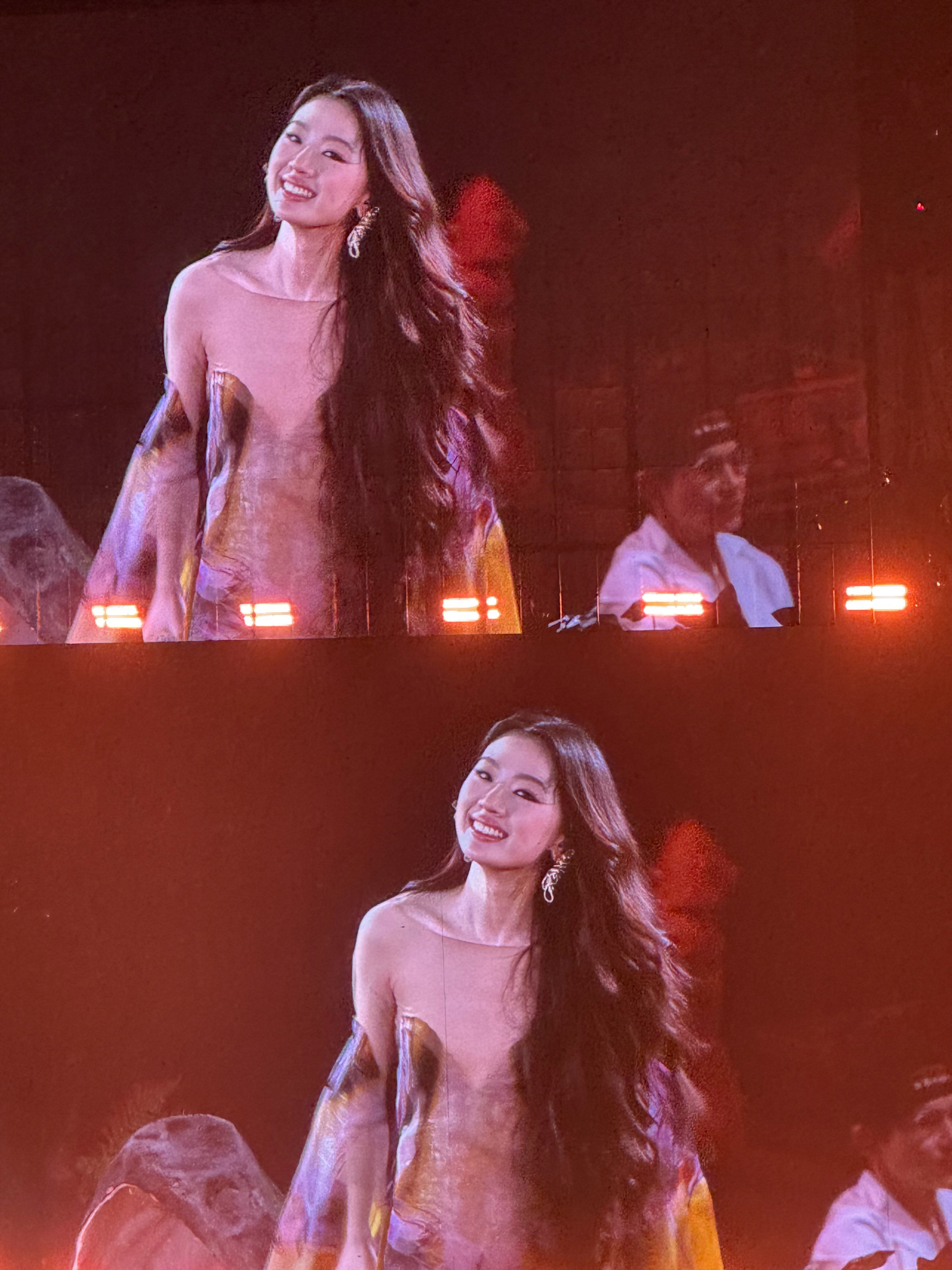 单依纯的背影，简直就像他的歌声一样美丽。 