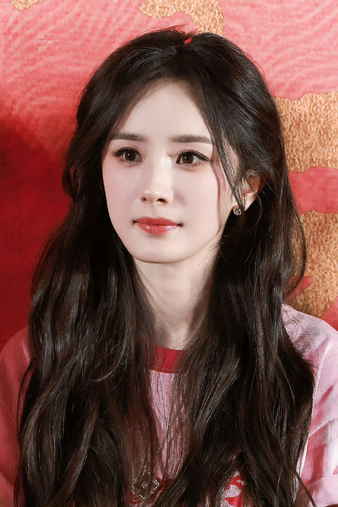 好嫩啊杨幂 一颗草莓大福🍓杨幂今天好粉 ​​​