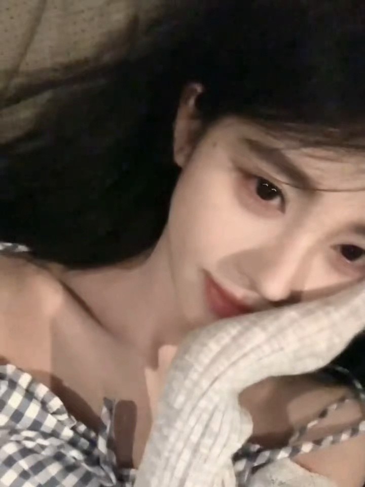 jjy鞠婧祎花戎 jjy鞠婧祎魏枝我在黄昏写上一封书信 载着落日的余晖和银河的浪