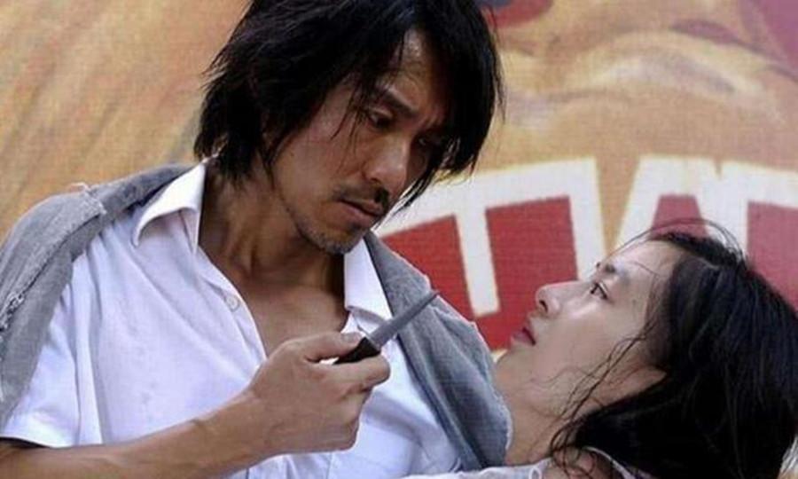杨子和黄圣依这对豪门夫妇，结婚17年看似恩爱，却上了离婚综艺。节目中，杨子对黄圣