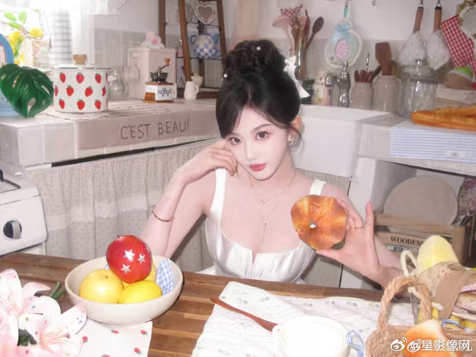 孔雪儿公主头甜妹造型孔雪儿甜成啥样了好甜呀～ 