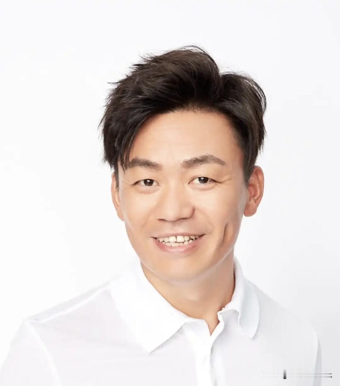 王宝强，陈思诚，张译
大家还记得电视剧《士兵突击》嘛
你们是许三多，成才，史今